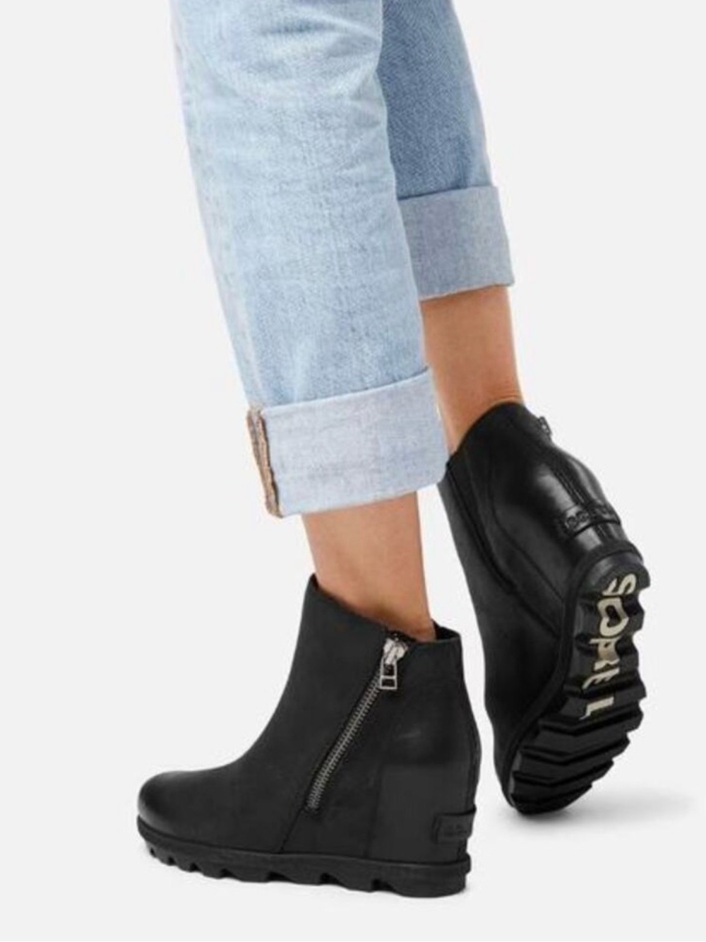 Sorel Womens Joan of Artic Wedge II Black Leather Boots Side Zip Size 7